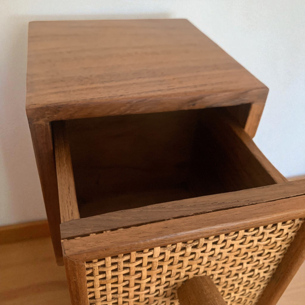 ラタン引き出し × チーク無垢材 スモールスタンド ATHA2508-2