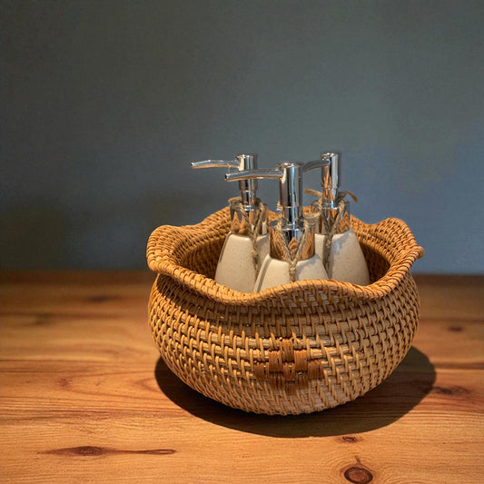 【アジアン雑貨】ラタン製 花びらエッジのラウンドボウル 2508-2