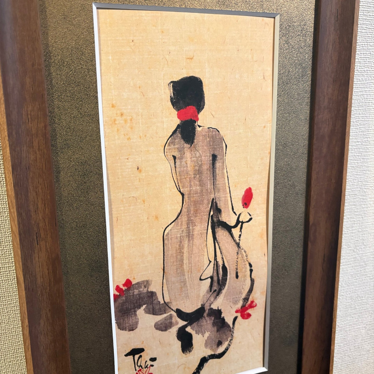 ベトナム インテリアアート 伝統衣装アオザイ女性 水墨画風フレームアート（20x40cm額縁付）2508-5